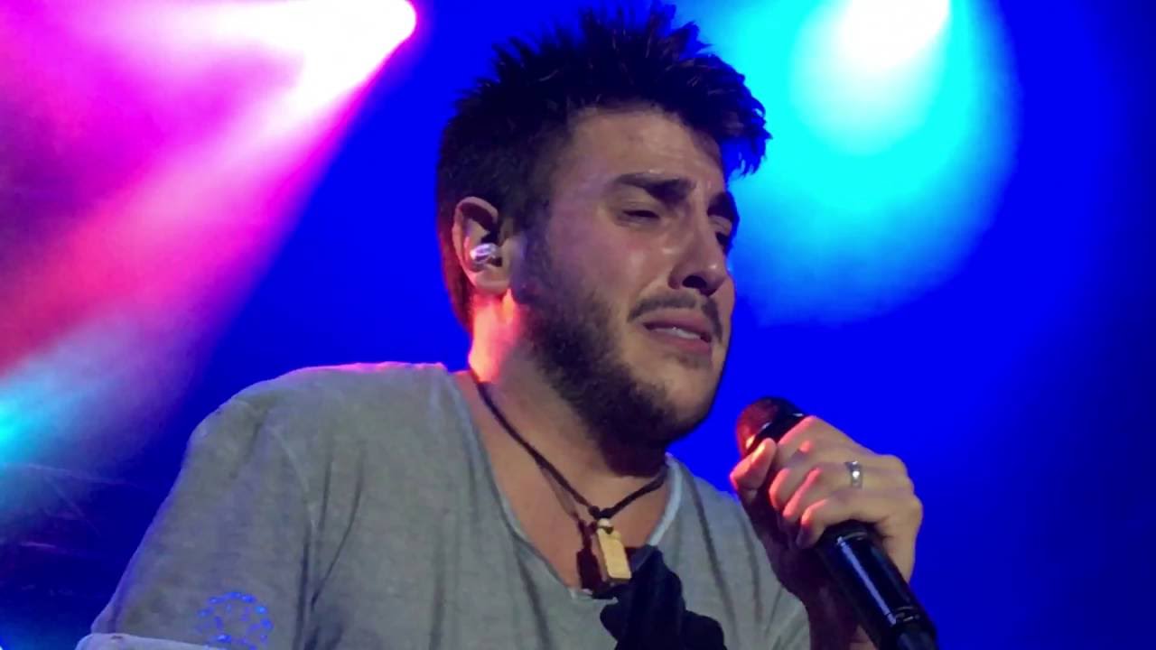 Antonio José Concierto - La Noche Encendida