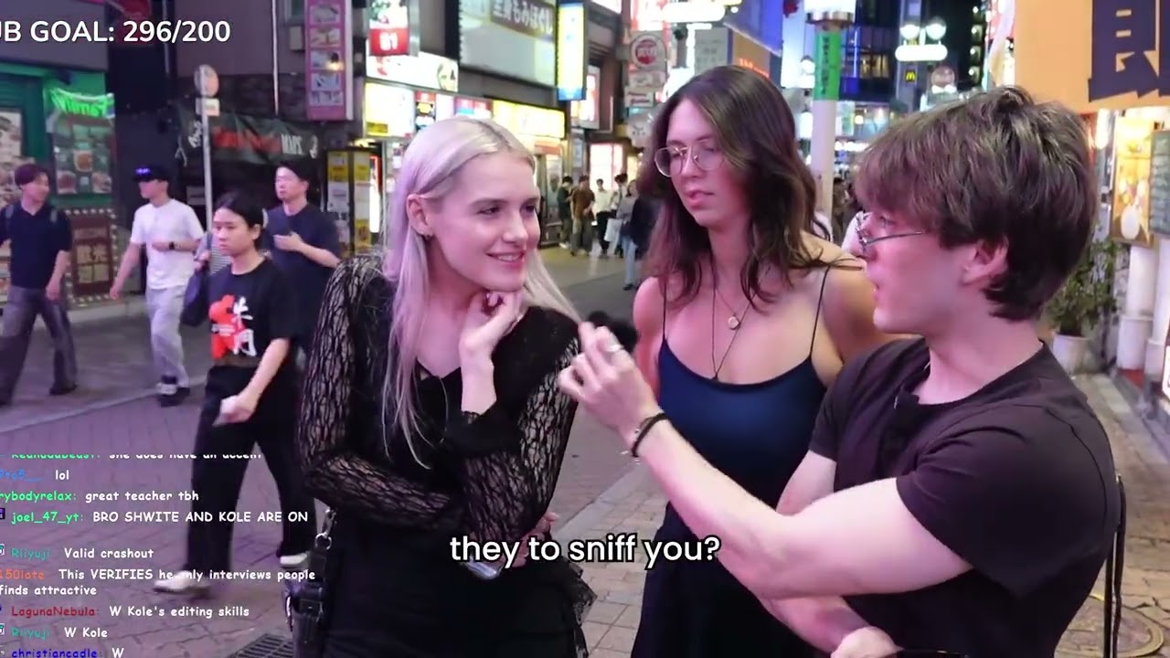 Tokyo Sims : Live interviews in the middle of Shibuya