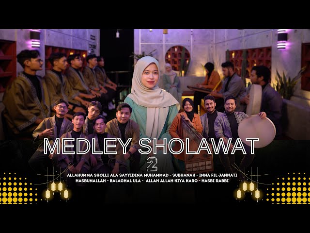 Medley Sholawat 2 - ALMA ESBEYE class=