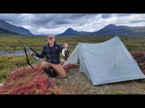 Kajak, fiskeri og natur/ Kayak, fishing and wildlife. 