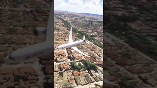 737 Landing Looks Insane in 4K Flight Simulator #aviation