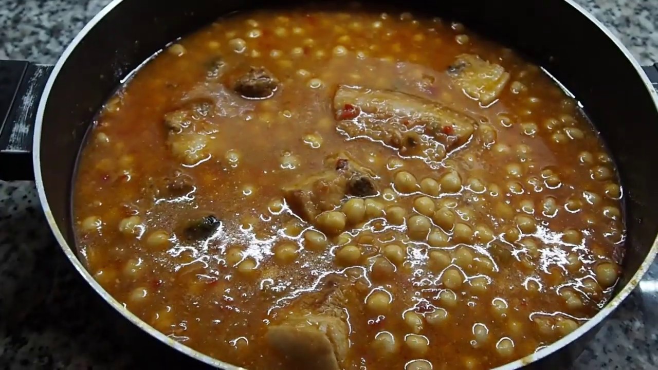 Garbanzos con costilla