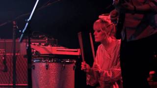 Shout Out Louds - Throwing Stones (Live on KEXP)