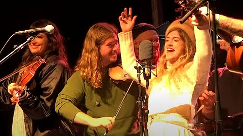 Lil Smokies & Sierra Ferrell on the Stanley Brothe...