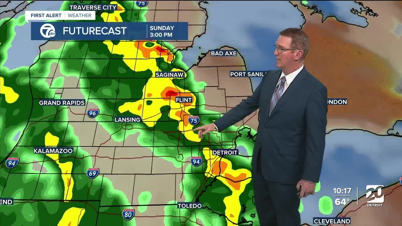 Warm weekend with storms Sunday - YouTube