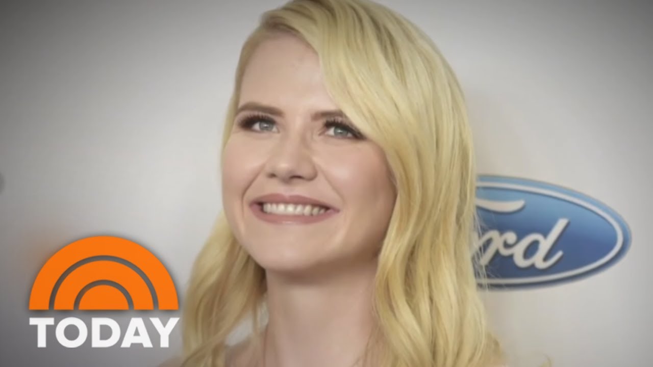 Smart who is. Elizabeth Smart.