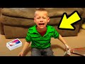 kid gets FAKE iPhone for Christmas.. (MUST WATCH)