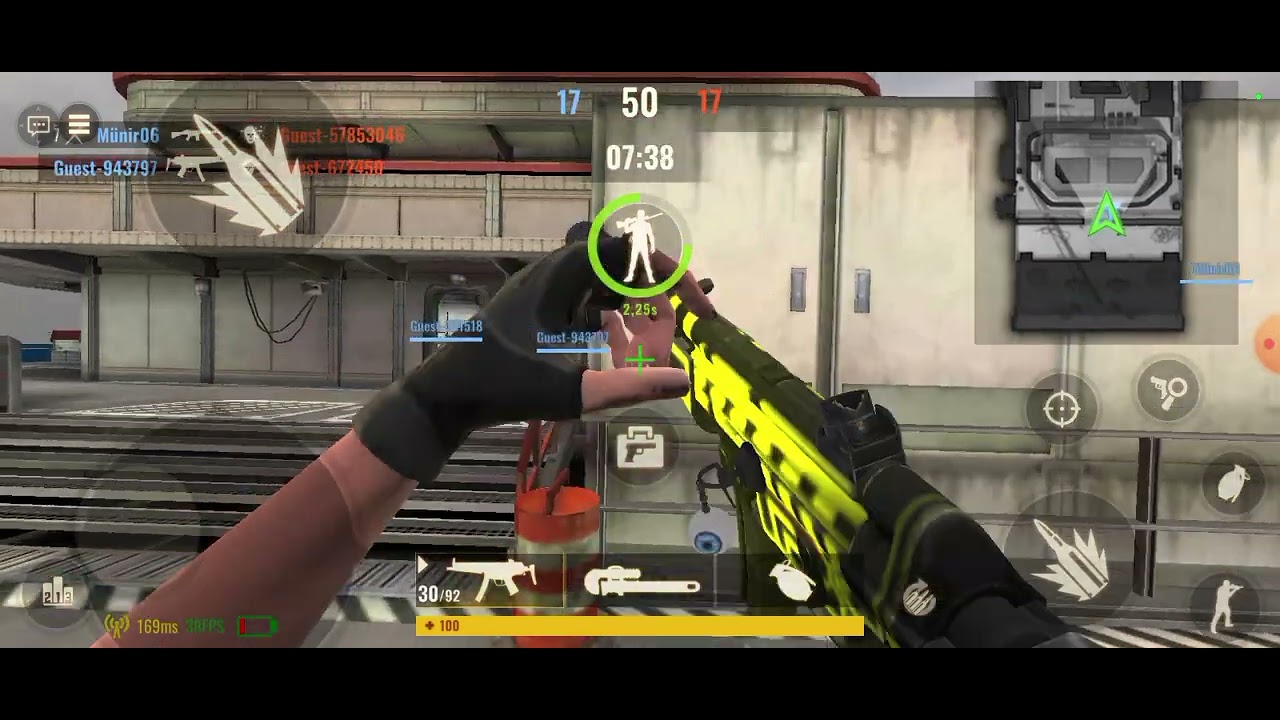 SELAM ARKADASLAR BUGÜN ZULA MOBİL MP5 GAMEPLAY ÇEKTİM İYİ SEYİRLER.