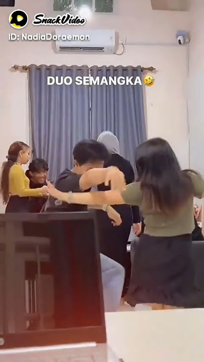 duo semangka lagi joget😫😫
