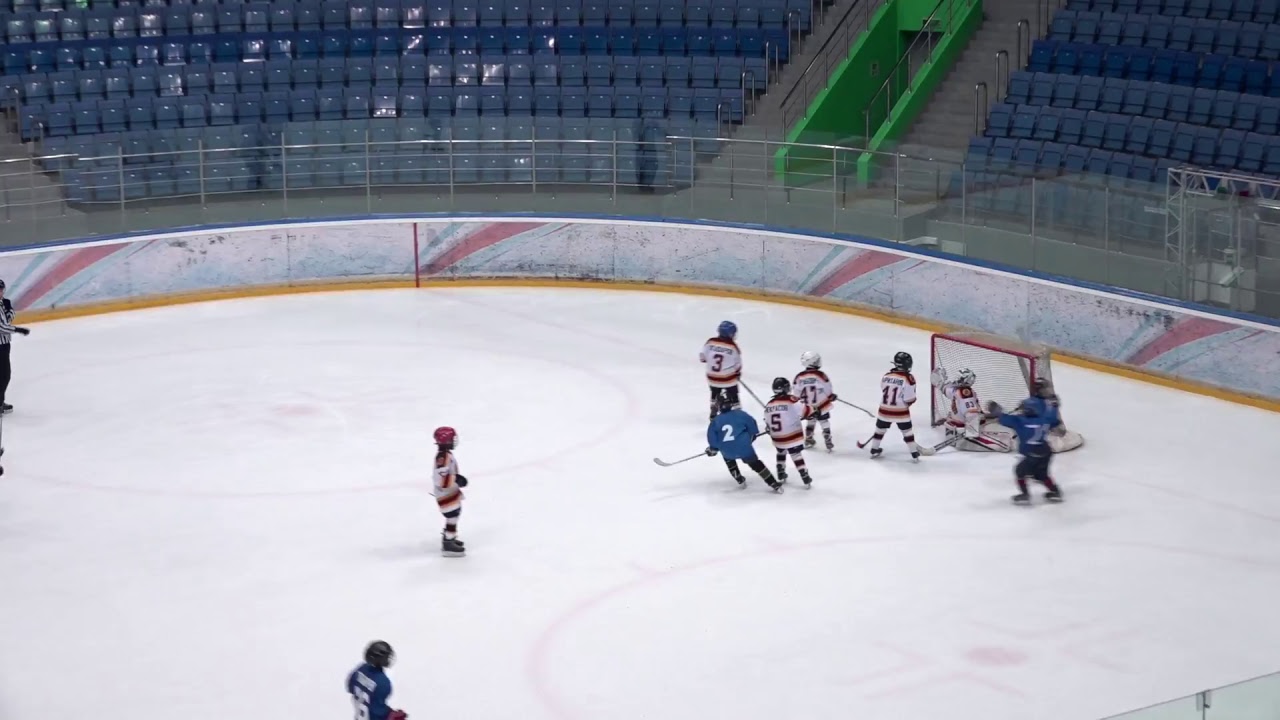 Кристалл саратов 2009. Кристалл 2009 год. Кристалл 2009 бердск хоккей. Кристалл 2009 год. Кристалл 2009 бердск хоккей.