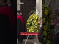 Ornella Vanoni, l'arrivo del feretro nella chiesa di San Marco a Milano
