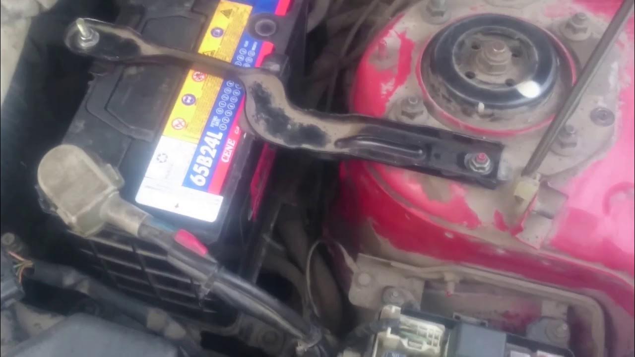 Акб фили. Перепутал клеммы аккумулятора последствия. Лифан х 60 перепутал клеммы аккума. Хендай солярис акб полярность. Что будет если перепутать и на аккумуляторе.