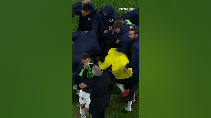 🟡🔵 İkinci yarıda gelen gollerin ardından Jose Mourinho... #shorts #fenerbahçe