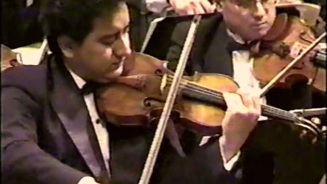 Paganini ViolinConcertoOp6 1stMvt RomeroFiddler 07042000