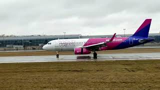 23.02.2022р. Приліт Airbus A320-232 (Wizz Air) HA-LWS, який 7 місяців провів у аеропорті &quot;Львів&quot;.