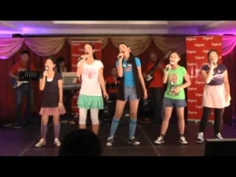 3ds Shout to the Lord by Jessica, Brenda, Michelle, Kelly en Allison Lau