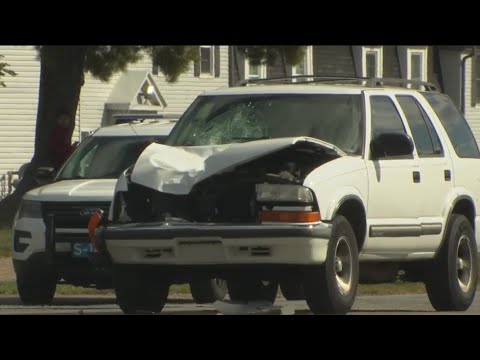 Man dead after being hit by a car in southeast Columbus - YouTube