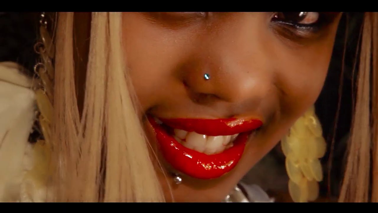 Watch Gunsitula -David Lutalo (Official Video) on YouTube