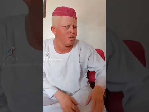 مرتاح انت تتبسم