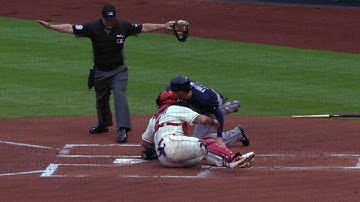 ATL@STL: Suzuki opens scoring with a two-run single