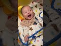 自分でいないいないばあしてる🤣❤️ peek-a-boo by yourself🤣❤️#shorts #赤ちゃん #baby #生後4ヶ月