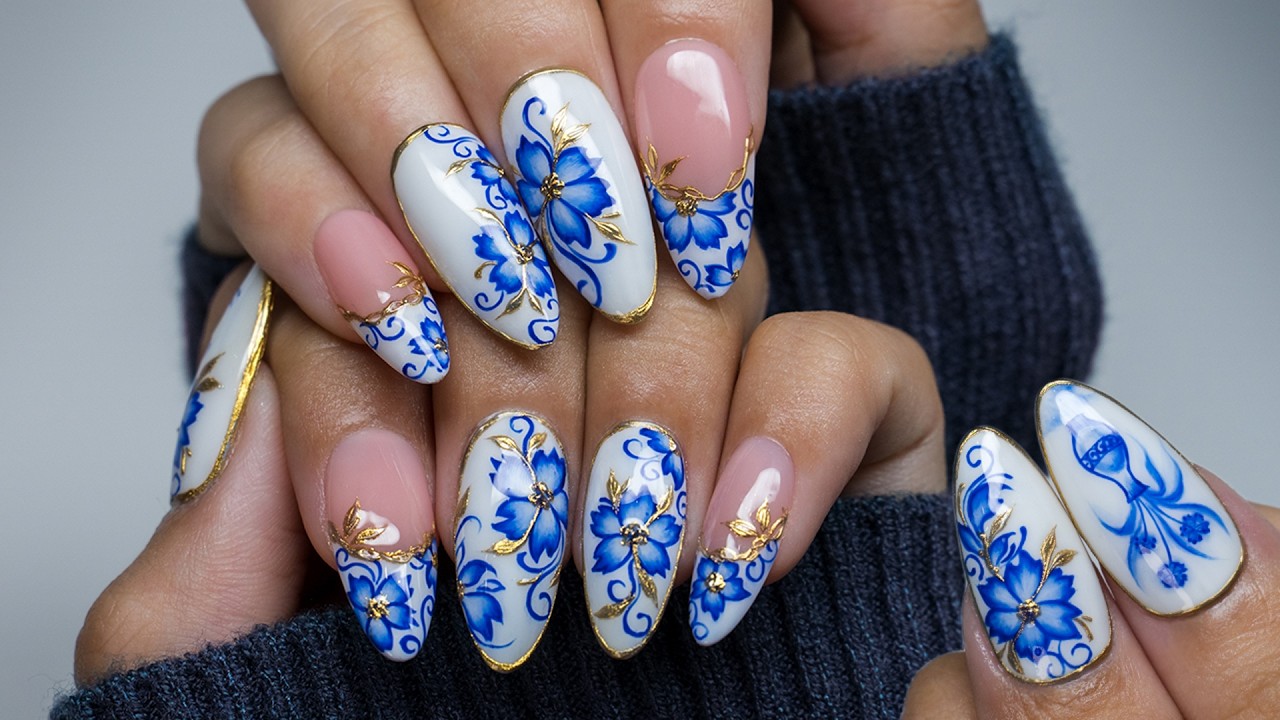Blue Porcelain Nail Art Tutorial 💙 Elegant Floral Design
