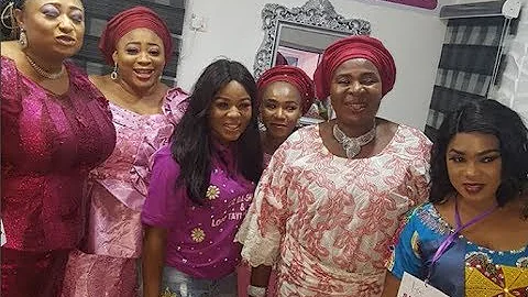 Ronke Oshodi,Ronke Odusanya,Madam Saje,& Others Snap Together At Liz Da Silva  Boutique
