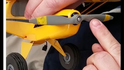 E-flite - J-3 Cub UMX - Flight A/F New 5.7 X 3 Prop, Lipo Hatch Mod, and Rudder Repair