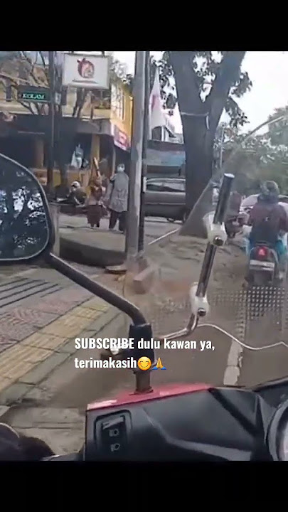 Jalan Kamarung Kota Cimahi #cimahi #jalan #video#viral #foryou#bandung#kota #Aseris #@williesalim