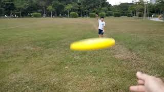 Epic super slow motion frisbee throwing with epic music
