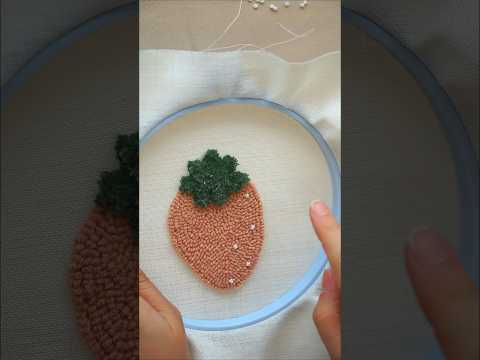 How to make a punch needle bag charm/keychain #punchneedle #crochet #handmade #strawberry