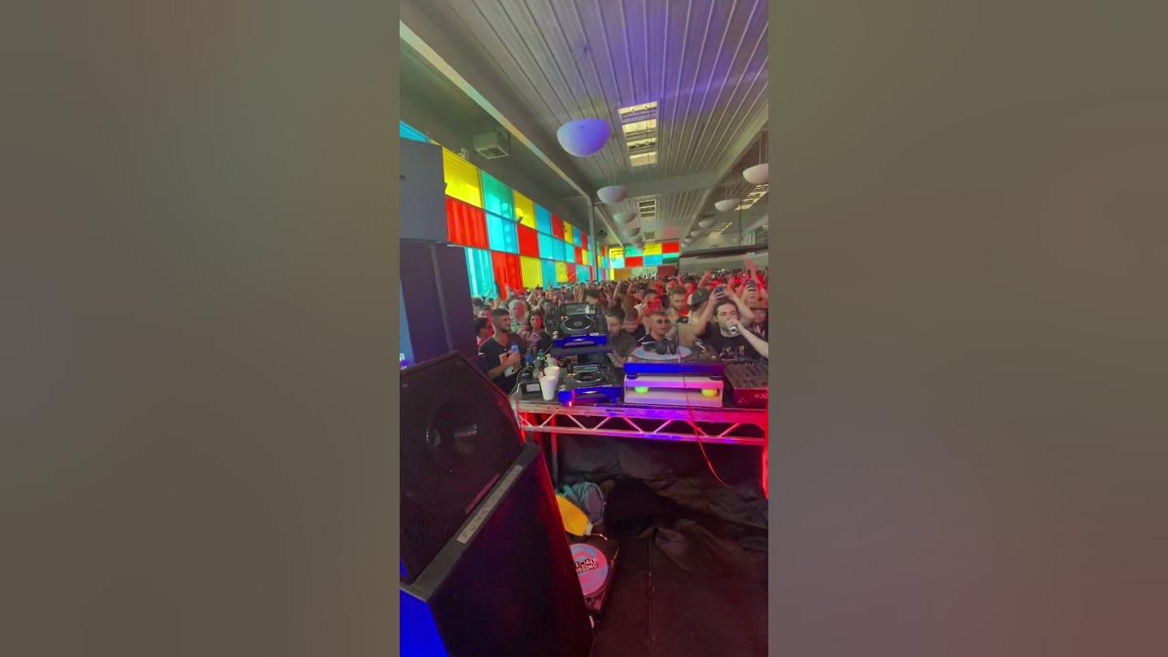 Laidlaw @ Animal Crossing TRACK ID // Hardrive - Deep Inside  #rave #dj #dancemusic #dance
