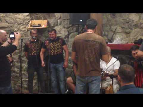 მთიელ ვარ მთაში გაზრდილი-(ბარ-რესტორანი \"მესტია\")