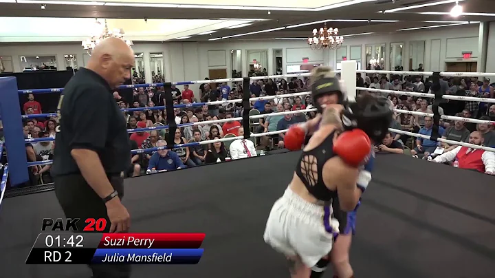 PAK 20 | Suzi Perry vs Julia Mansfield