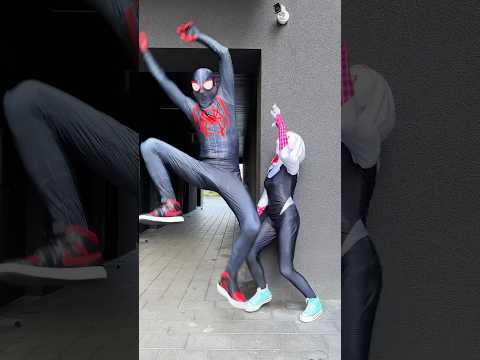 Spider-Man Miles Morales Gets JUMPSCARED #shorts #spiderman