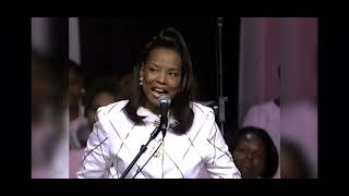 Dr. Iona Locke - The Fifth Hour