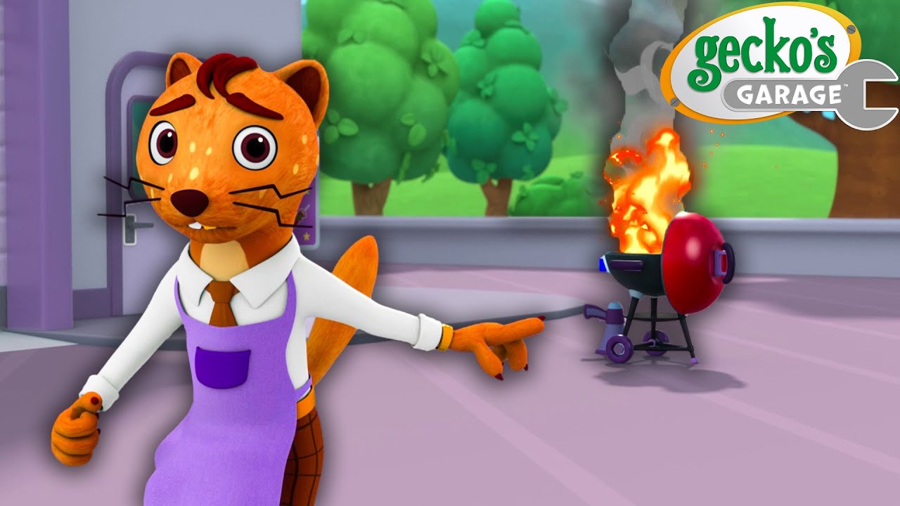 Weasel Sets FIRE To Gecko's Garage | Max the Monster Truck | Truck and Bus Cartoon | Gecko's Garage