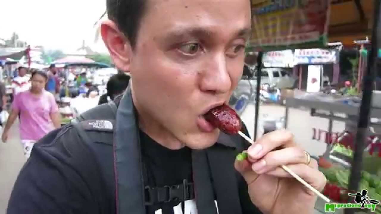 Bangkok to Chumpuang (ชุมพวง โคราช), Food Travel Vlog 1