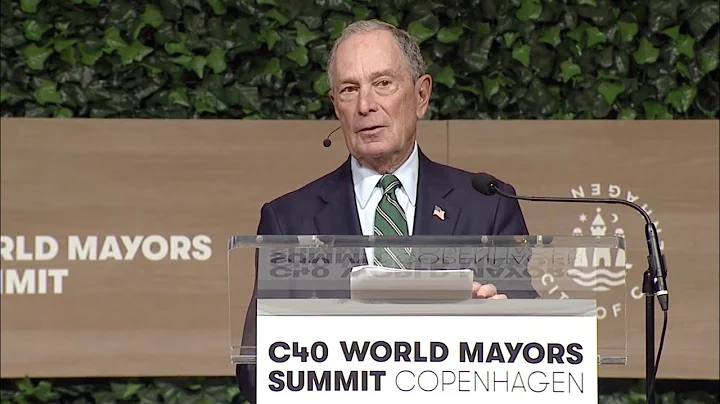 Michael R. Bloomberg, C40 Board President, presents his keynote speech