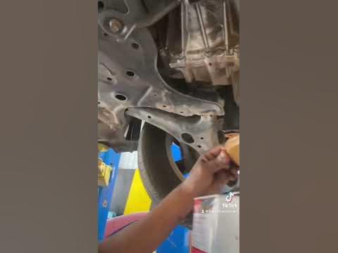 Clean EGR Toyota Prius - YouTube