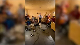 Les Hommes Que J'aime - La Rue Kétanou (COVER) Les Hommes Que J'aime - La Rue Kétanou (COVER)