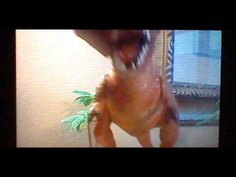 Disney Dinosaur The attack: Toy style