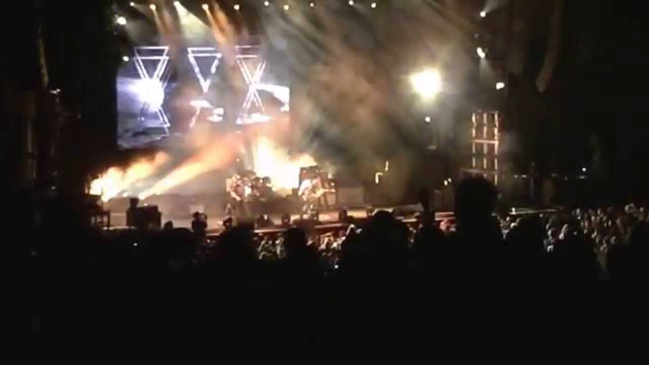 Soundgarden "Black Hole Sun" Live in Wheatland, Calif