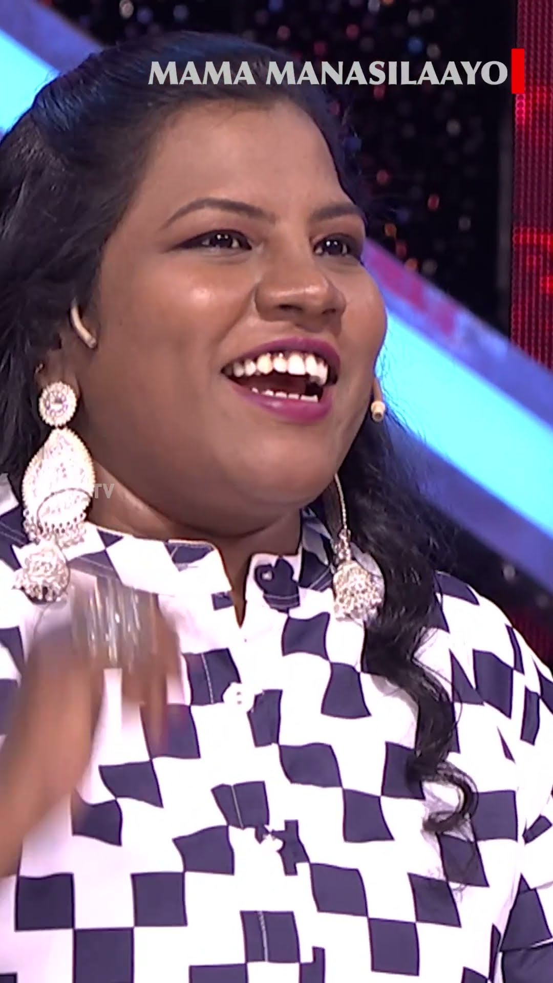 என்னடா இது 2 Table - க்கு வந்த சோதனை?| Mama Manasilayo | Sun TV #shorts