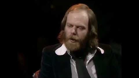 Yes Interviews: 4/4/75 - Rick Wakeman on the Old Grey Whistle Test