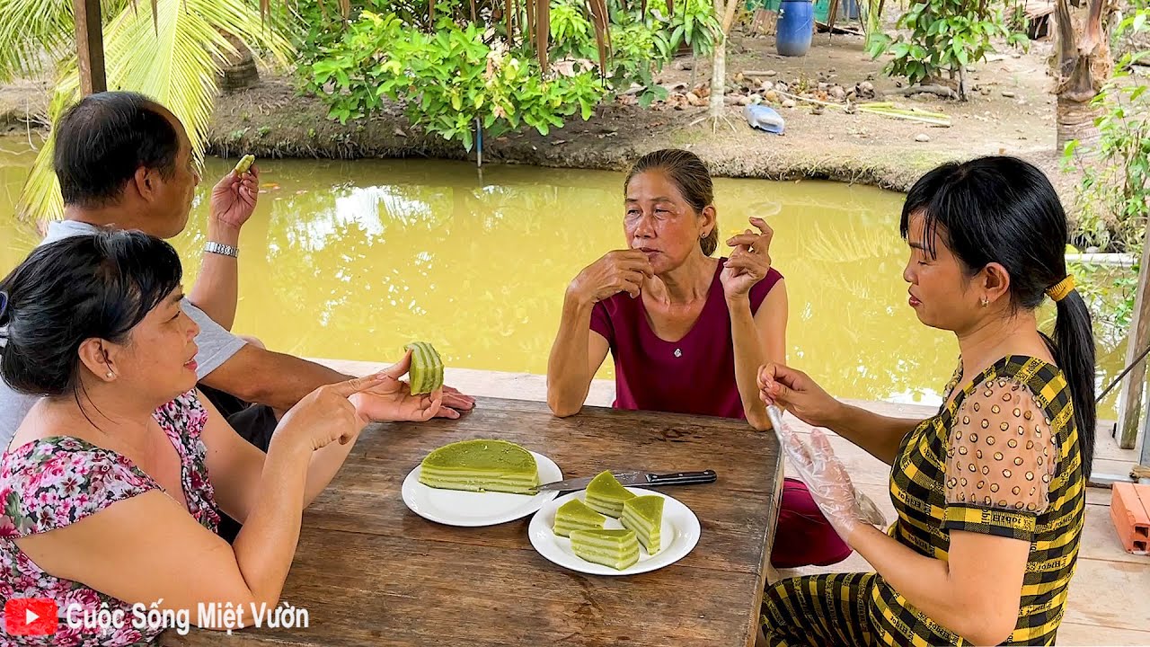 Mắm kho rau vườn, chị Hương làm bánh da lợn đãi cả nhà | Cuộc Sống Miệt Vườn