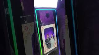 Mirror booth