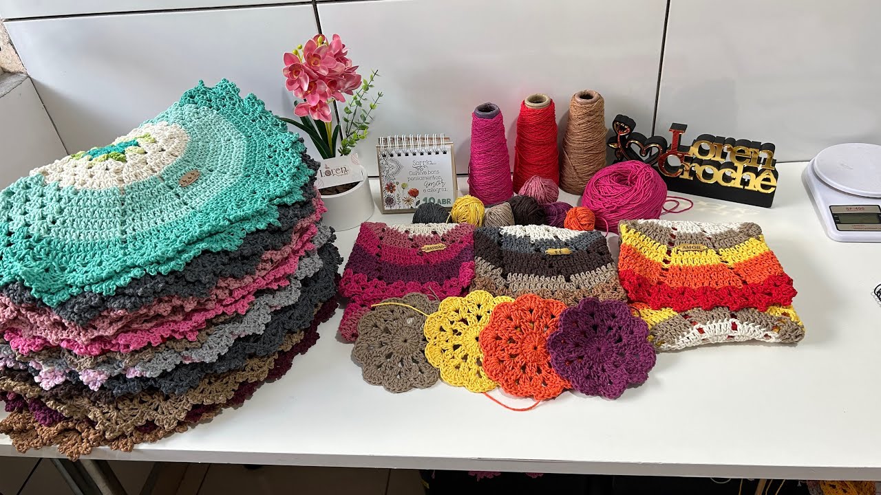 Trabalhando com as sobras de barbante já fiz 21 tapetes de 25,00 #desafiodassobrinhas