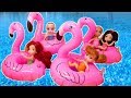 ⛱️ RETOS  y JUEGOS en la PISCINA!   Princesas Disney Muñecas!