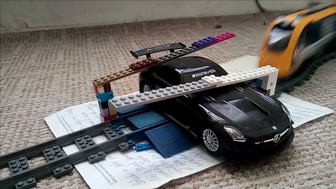 Špatné chování na přejezdu se závorami